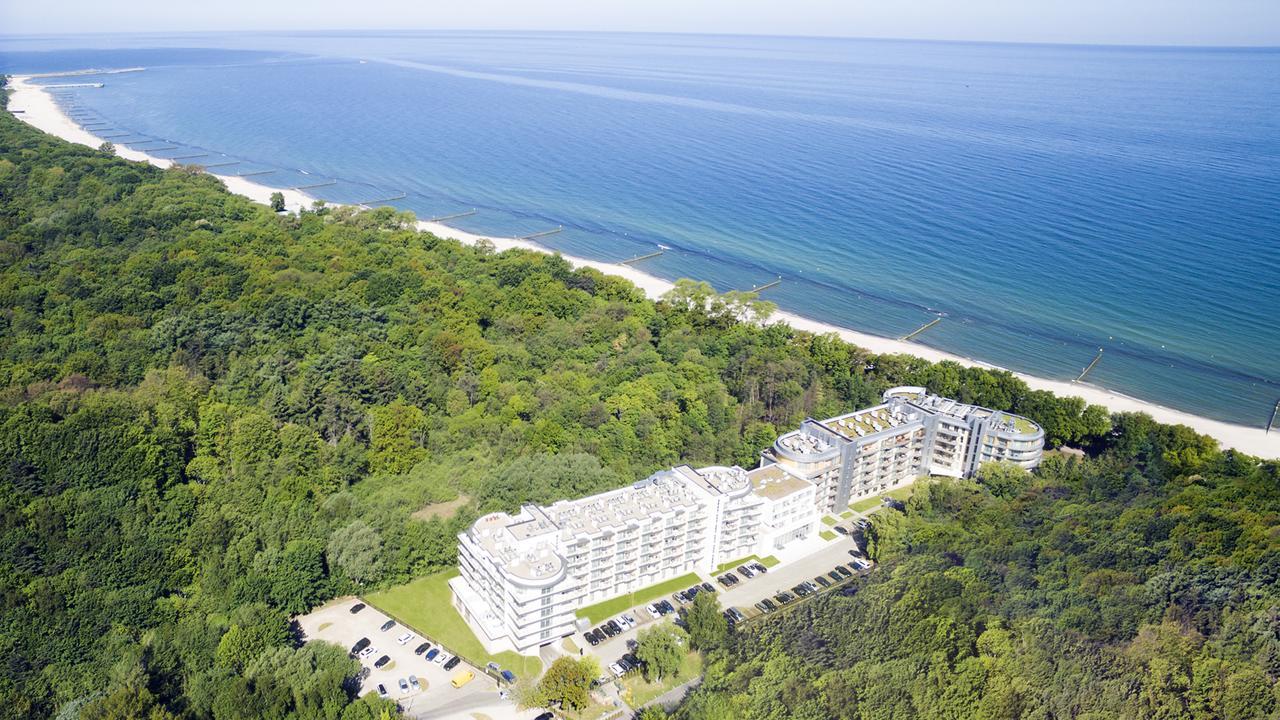 Diune Resort By Zdrojowa Колобжег Экстерьер фото Aerial view of the complex