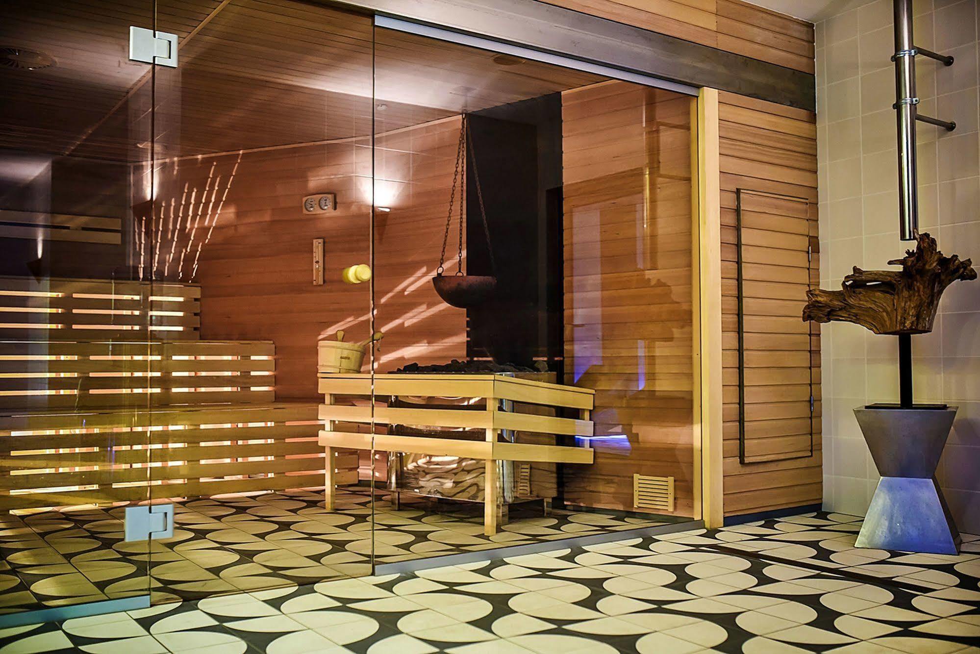 Diune Resort By Zdrojowa Колобжег Экстерьер фото A Finnish sauna